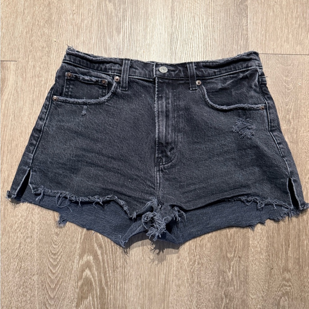 Abercrombie & Fitch HIGH RISE black Mom Shorts 28